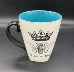 10 Ten Strawberry Street Queen Bee Coffee Mug 5" White Black & Blue